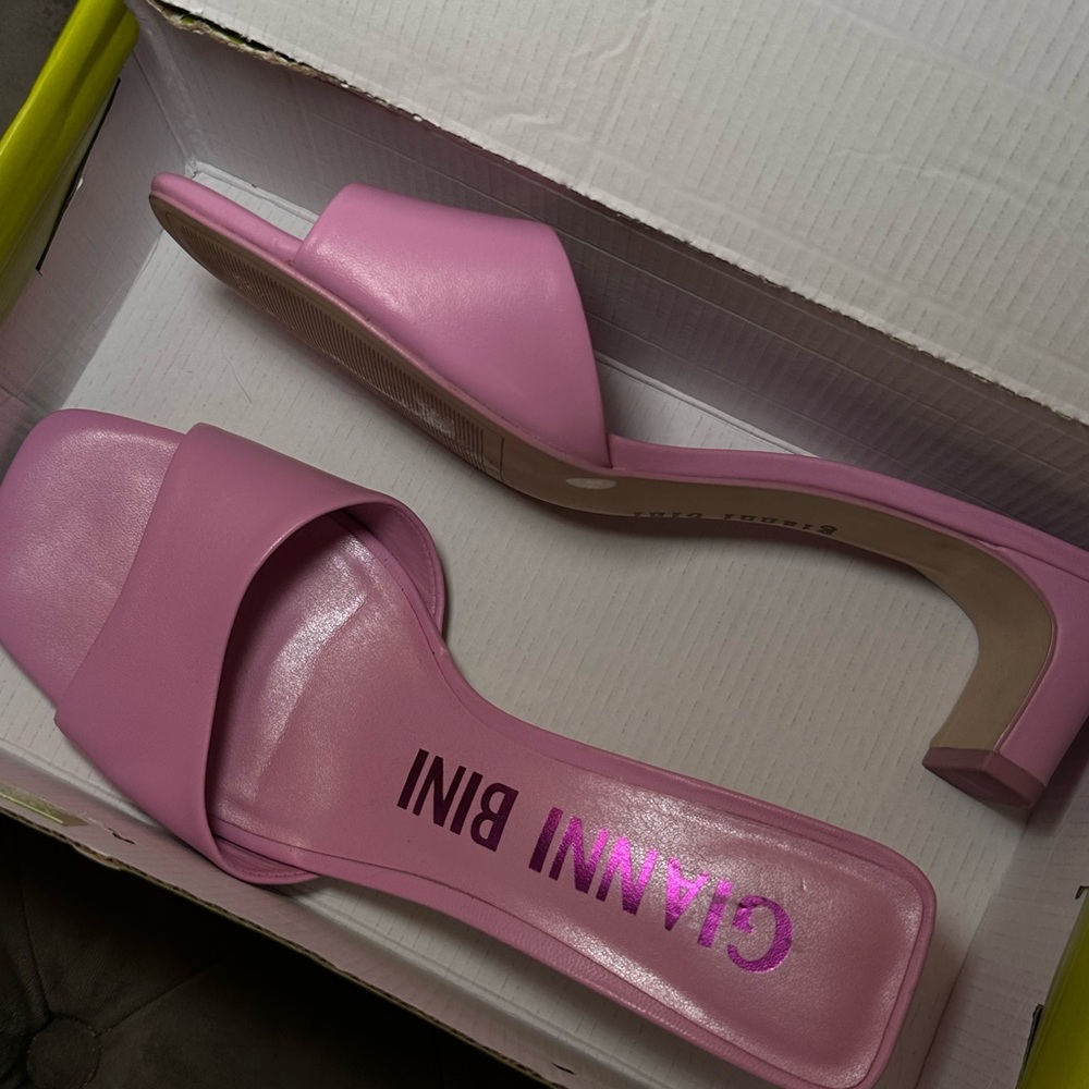 Gianni Bini Women’s Pink High Heel Slides Barbie Core Shoes